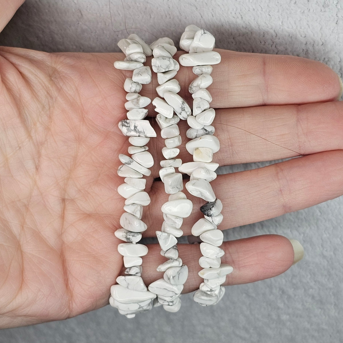 Howlite Chip Bracelet