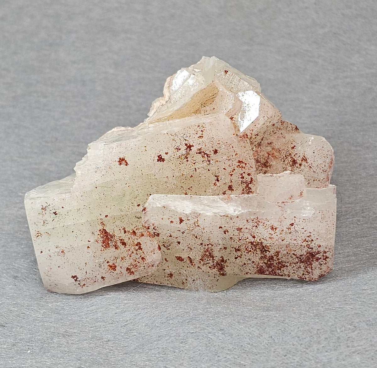 Apophyllite with Stilbite Specimen – Mahad, India